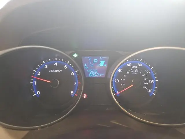 2011 HYUNDAI TUCSON GLS  