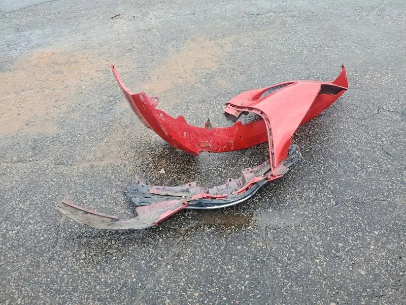 2017 TOYOTA YARIS 5-DOOR LE  