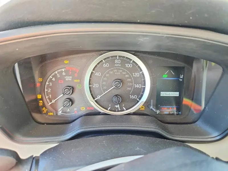 2022 TOYOTA COROLLA LE  