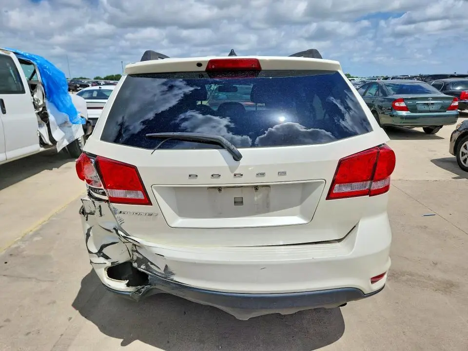 2019 DODGE JOURNEY SE  