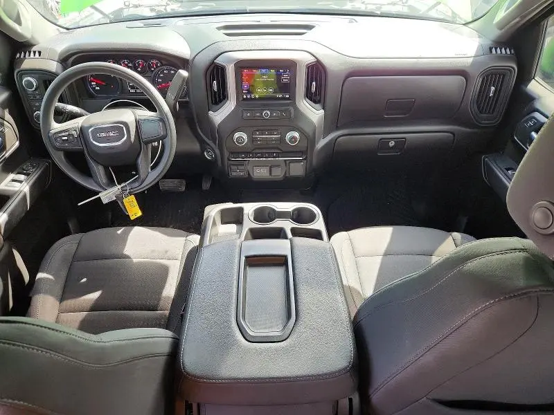 2024 GMC SIERRA K1500  