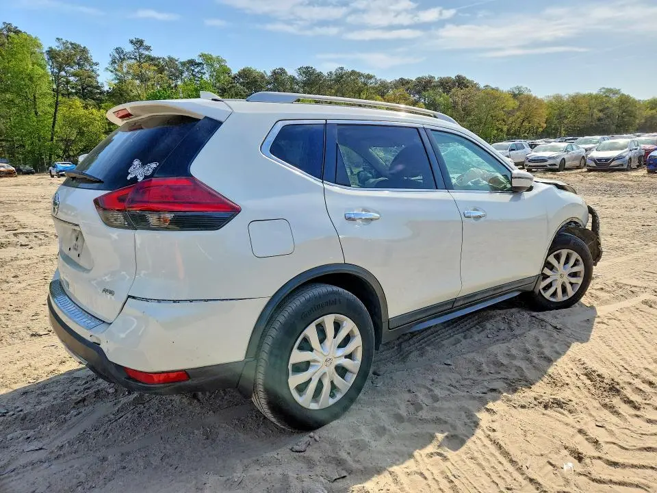 2017 NISSAN ROGUE S  
