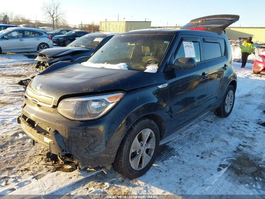 2016 KIA SOUL  