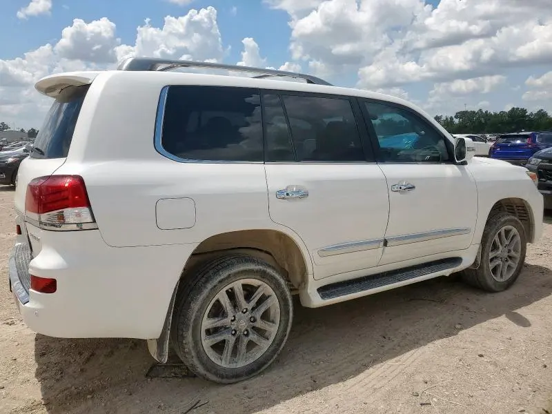2015 LEXUS LX 570  