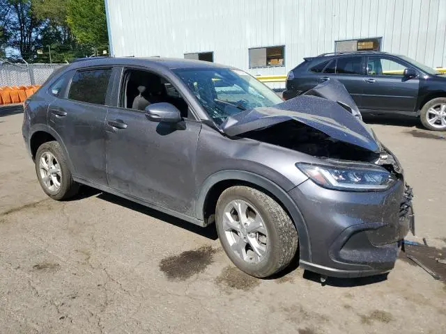 2025 HONDA HR-V LX  