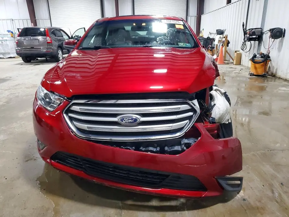 2017 FORD TAURUS SEL  