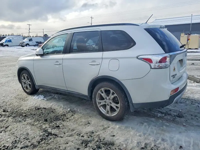 2015 MITSUBISHI OUTLANDER ES  