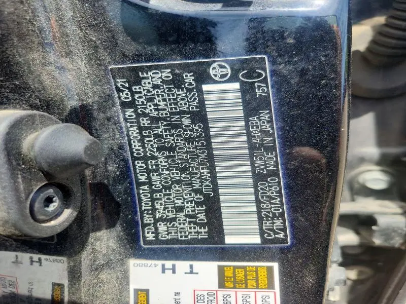 2021 TOYOTA PRIUS LE  