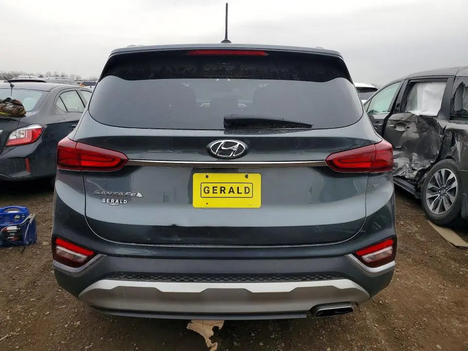 2020 HYUNDAI SANTA FE SE  