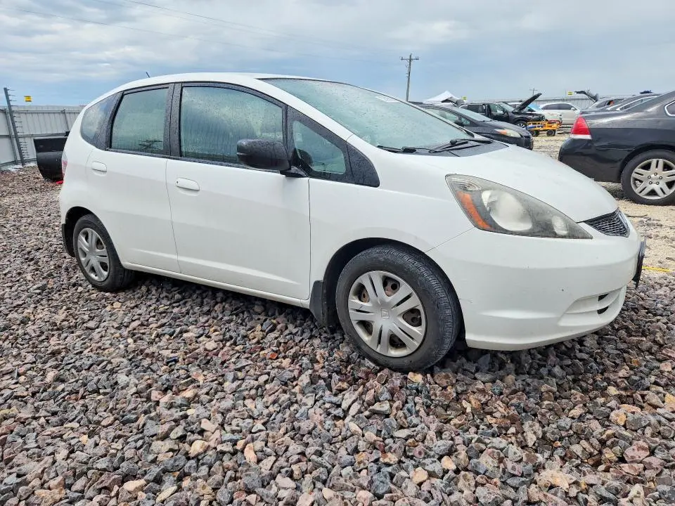 2010 HONDA FIT   