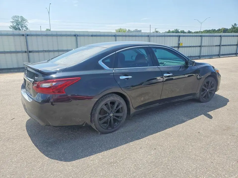 2017 NISSAN ALTIMA 2.5 SR  