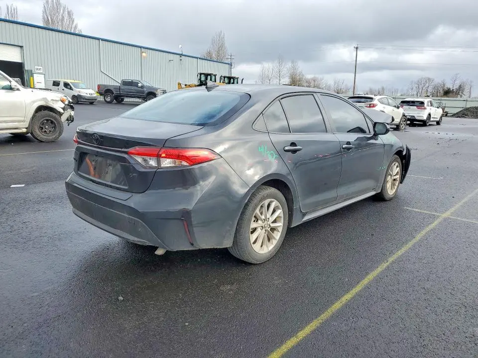 2022 TOYOTA COROLLA LE  