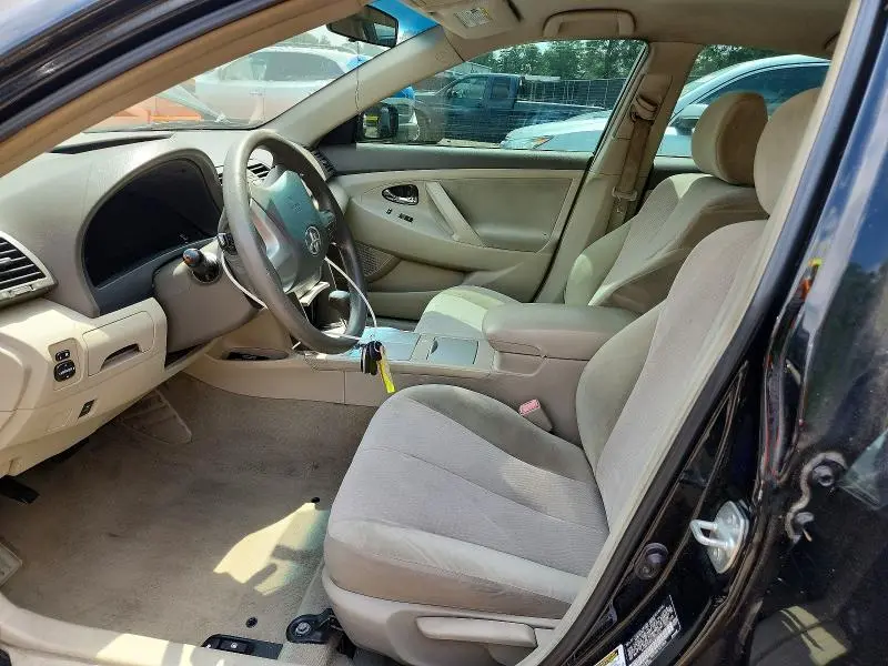 2010 TOYOTA CAMRY BASE  