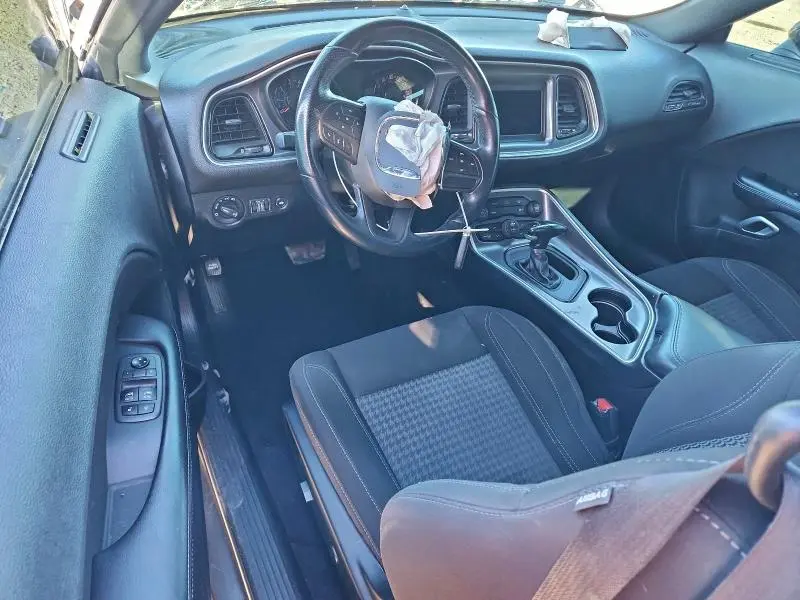 2020 DODGE CHALLENGER SXT  