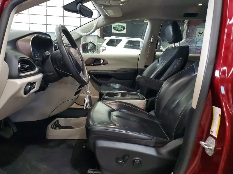 2020 CHRYSLER VOYAGER LXI  