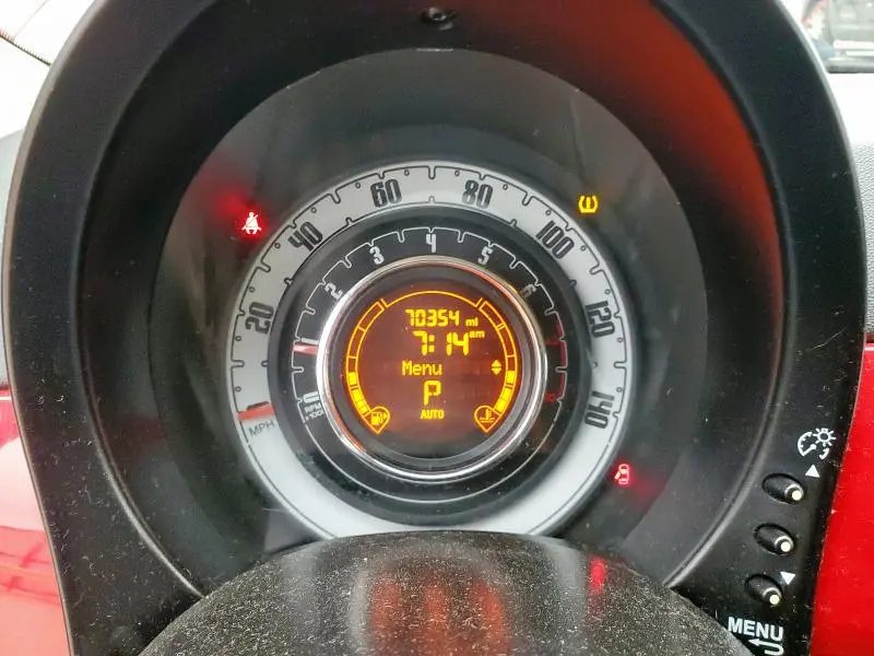 2013 FIAT 500 POP  
