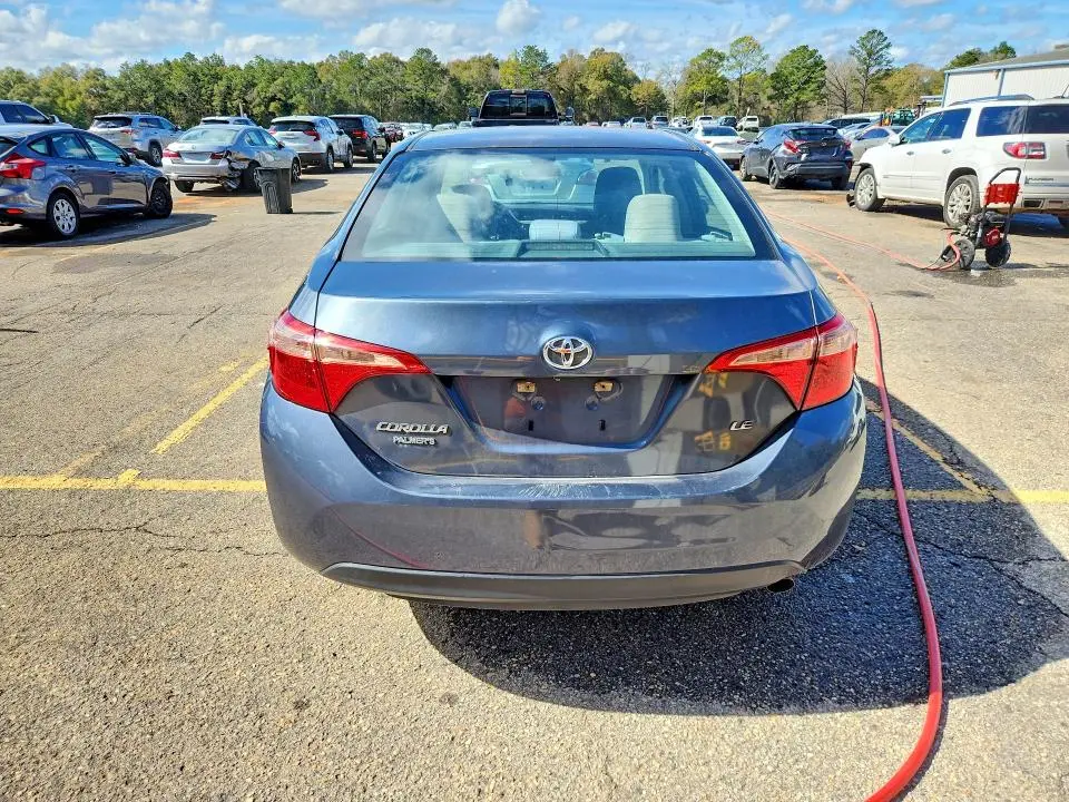 2018 TOYOTA COROLLA LE  