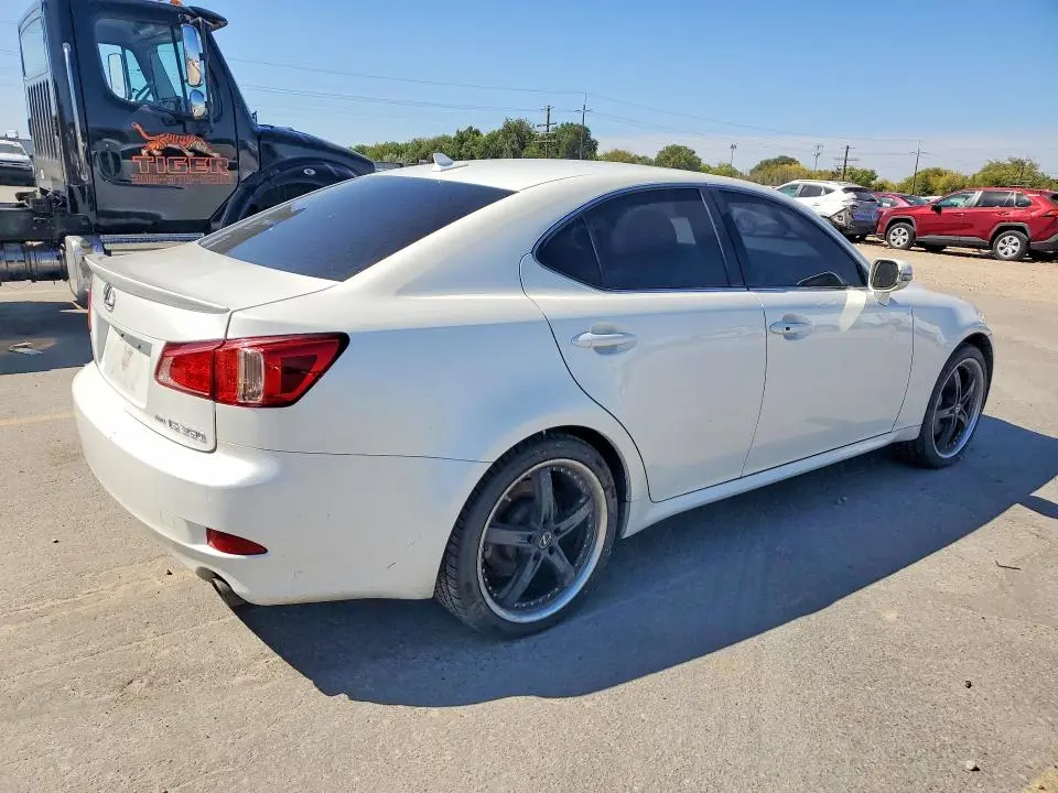 2012 LEXUS IS 350  