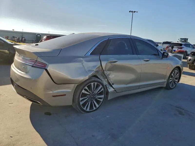 2017 LINCOLN MKZ RESERVE  