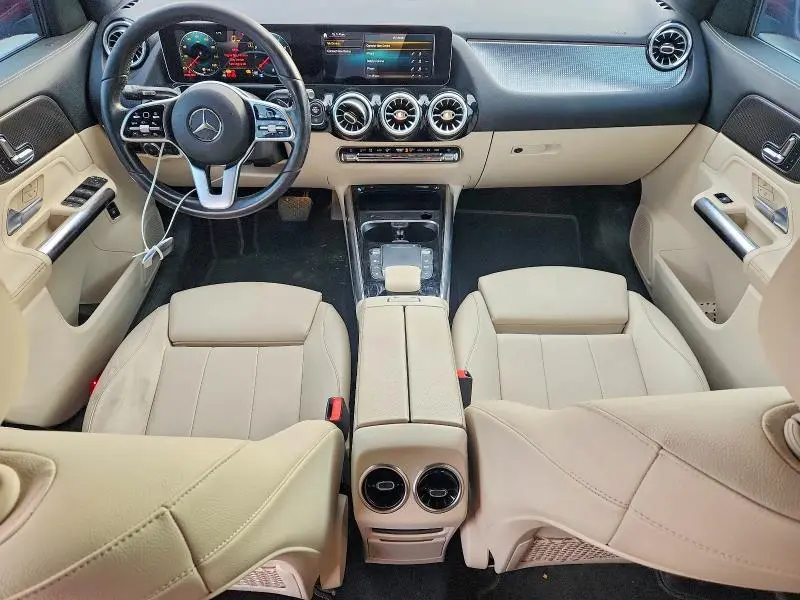 2021 MERCEDES-BENZ GLA 250  