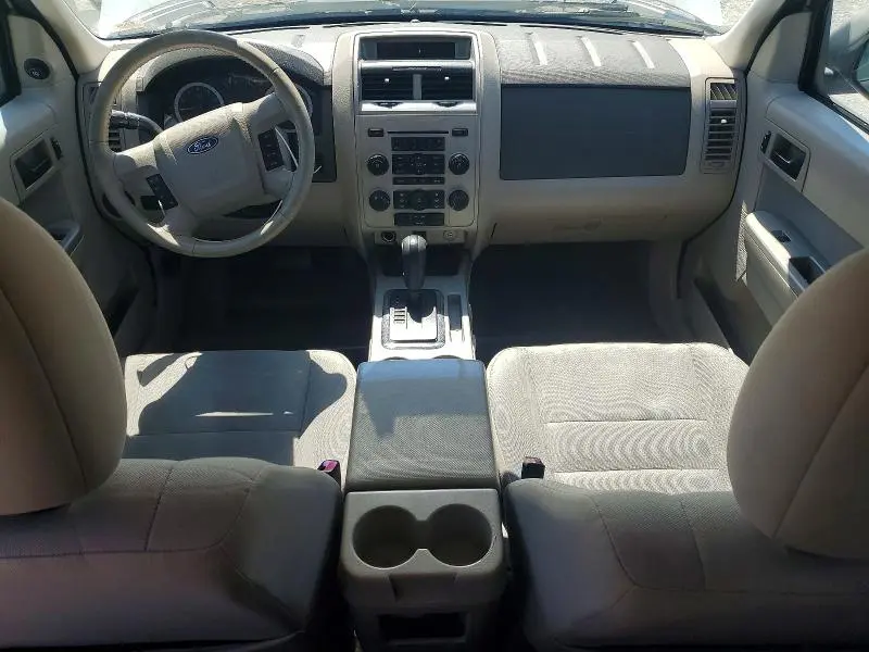 2011 FORD ESCAPE XLT  