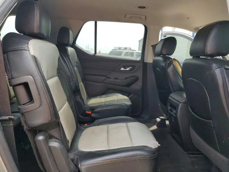 2019 CHEVROLET TRAVERSE LT  