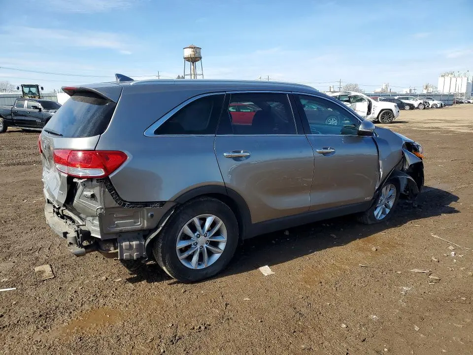 2018 KIA SORENTO LX  