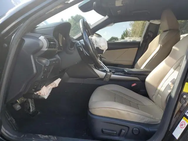 2019 LEXUS IS 300