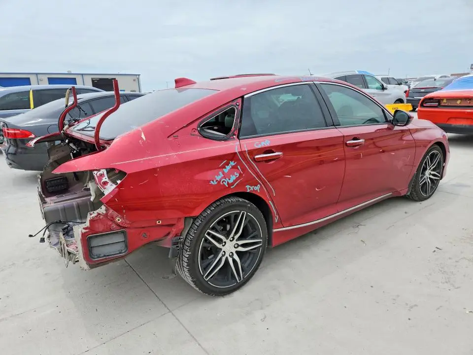 2021 HONDA ACCORD TOURING  