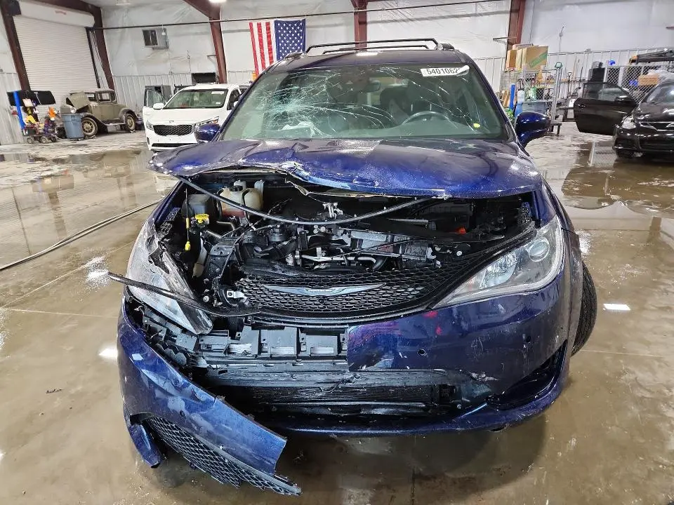 2019 CHRYSLER PACIFICA TOURING L PLUS  