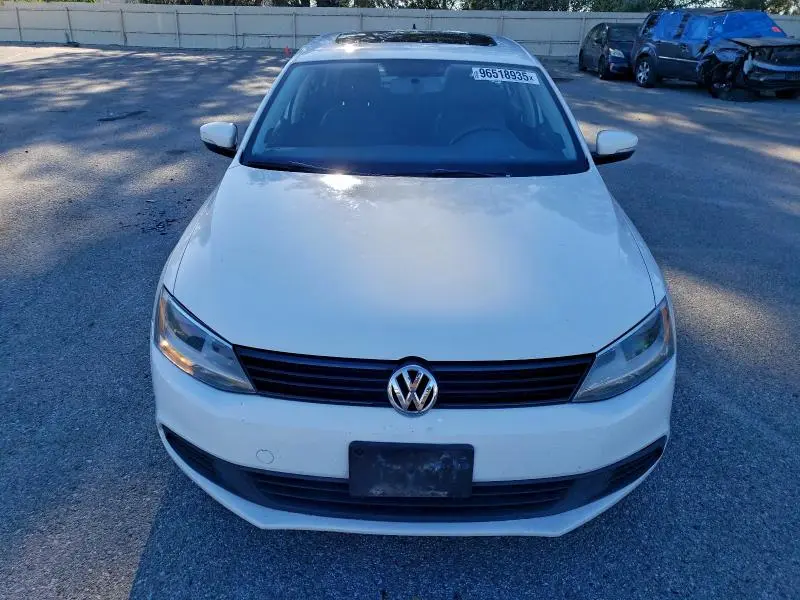 2012 VOLKSWAGEN JETTA TDI  