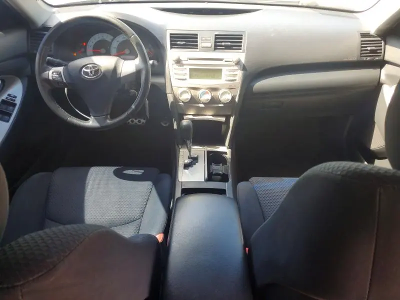 2010 TOYOTA CAMRY SE  