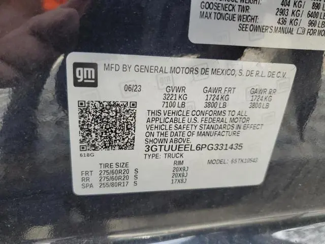 2023 GMC SIERRA K1500 AT4  