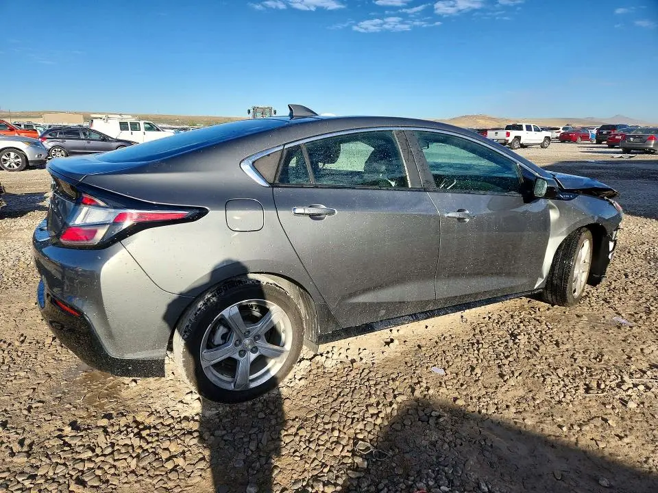 2017 CHEVROLET VOLT LT  