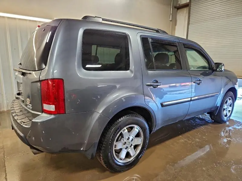 2011 HONDA PILOT TOURING  