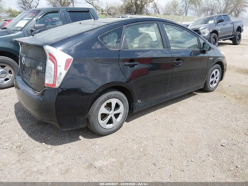 2013 TOYOTA PRIUS TWO