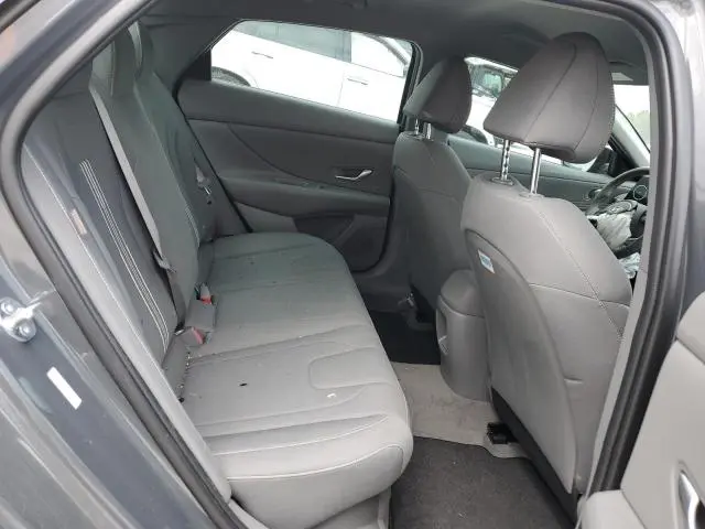 2025 HYUNDAI ELANTRA BLUE  