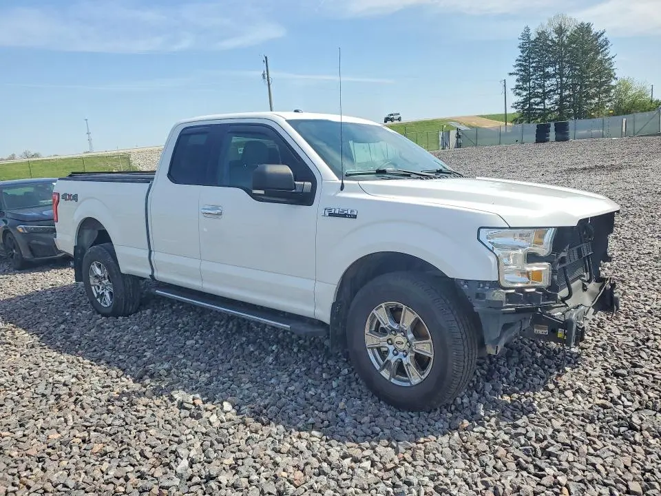 2016 FORD F150 SUPER CAB  