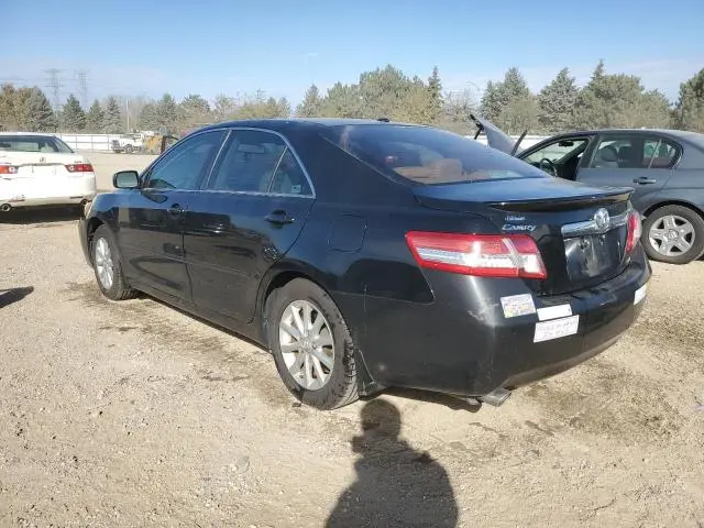 2010 TOYOTA CAMRY SE  