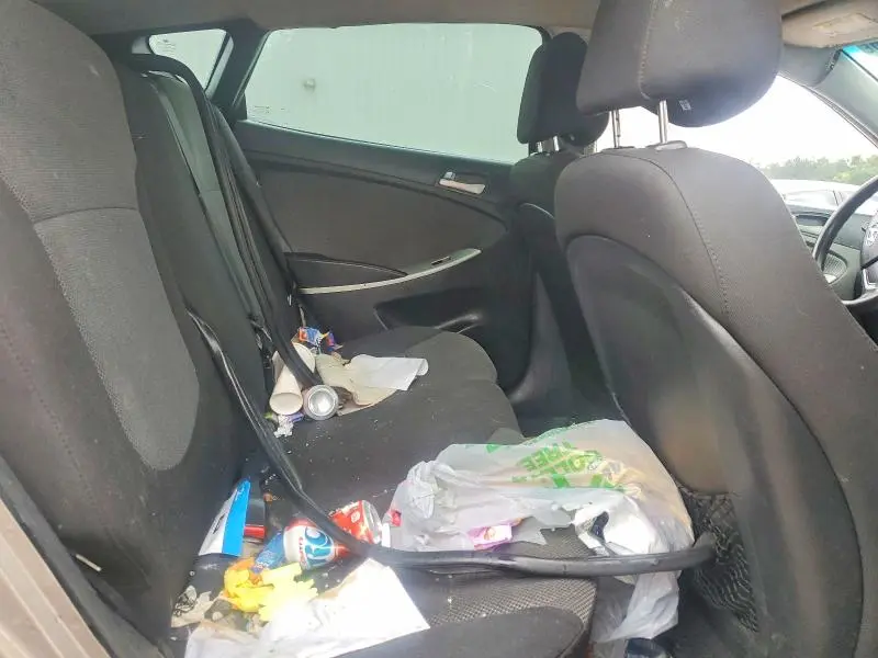 2013 HYUNDAI ACCENT GS  