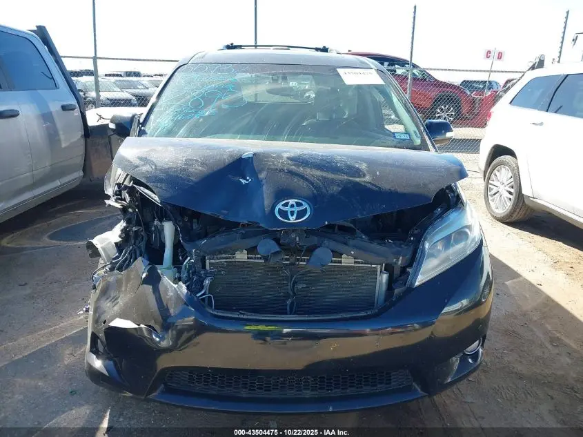 2017 TOYOTA SIENNA LIMITED PREMIUM 7 PASSENGER