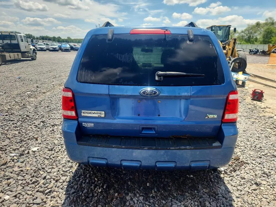 2010 FORD ESCAPE XLT  