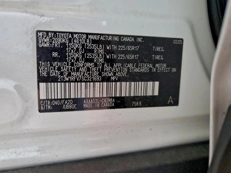 2025 TOYOTA RAV4 XLE  