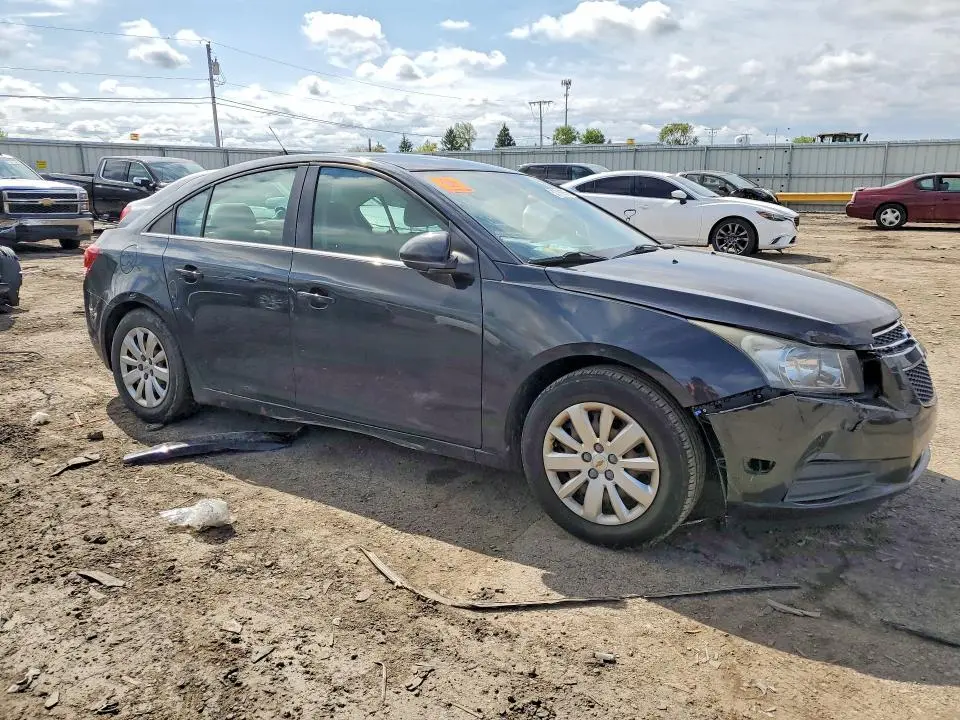 2011 CHEVROLET CRUZE LT  