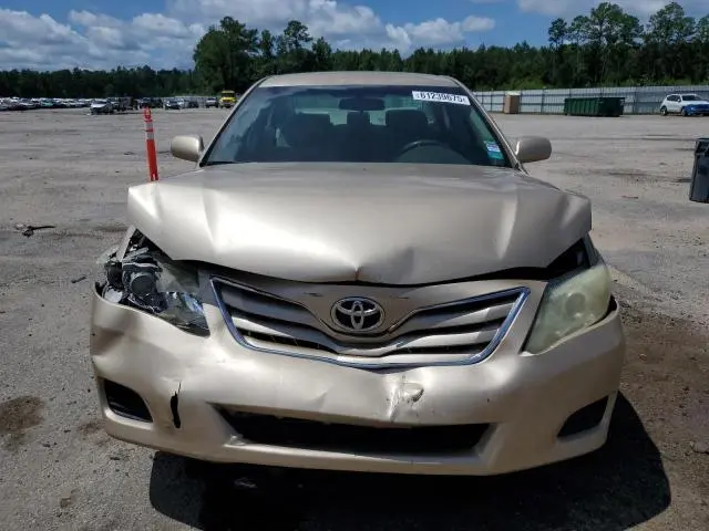 2011 TOYOTA CAMRY BASE  