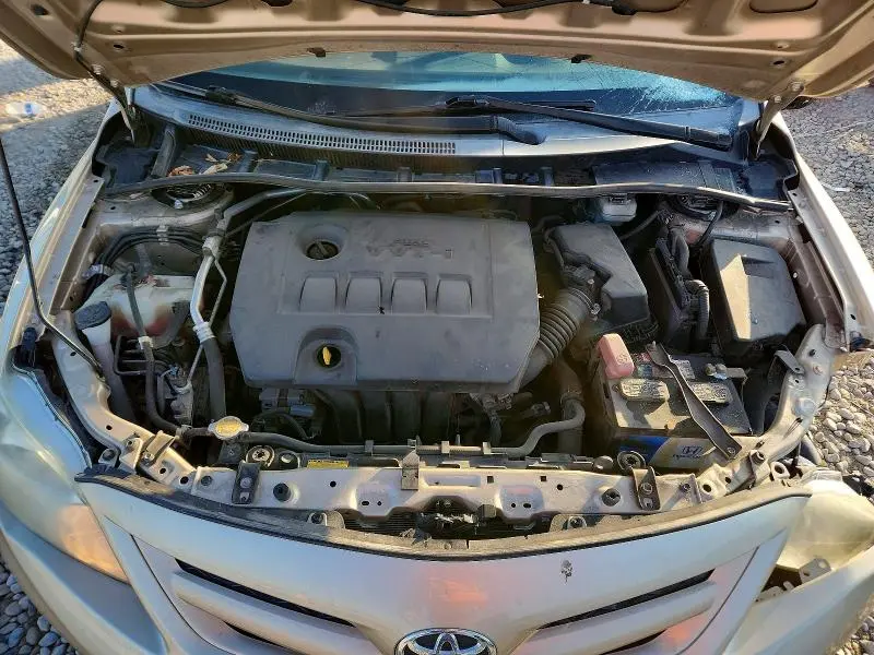 2012 TOYOTA COROLLA LE  