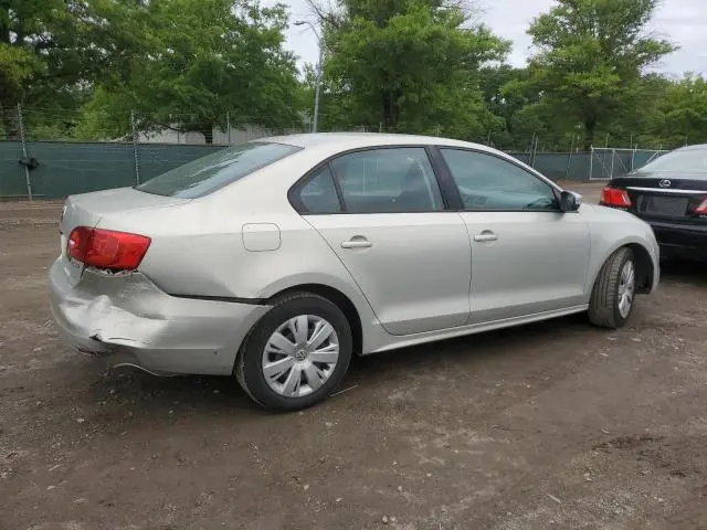 2011 VOLKSWAGEN JETTA SE  