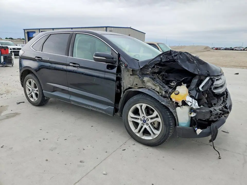 2017 FORD EDGE TITANIUM  