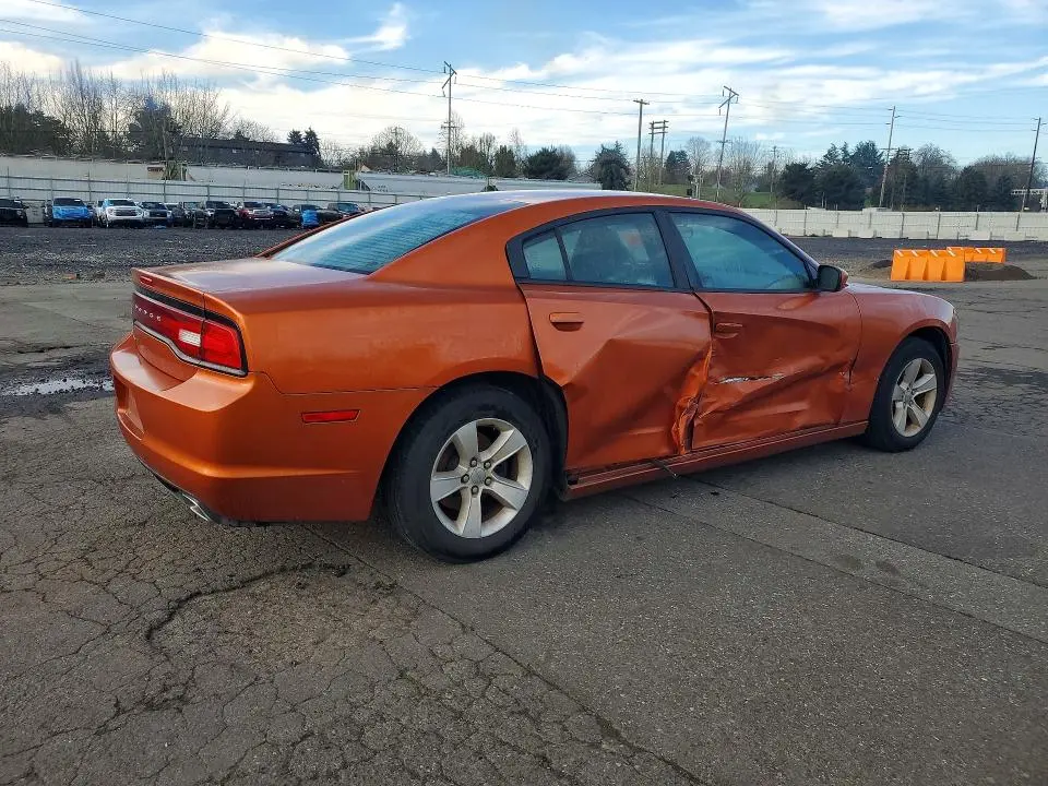 2011 DODGE CHARGER   