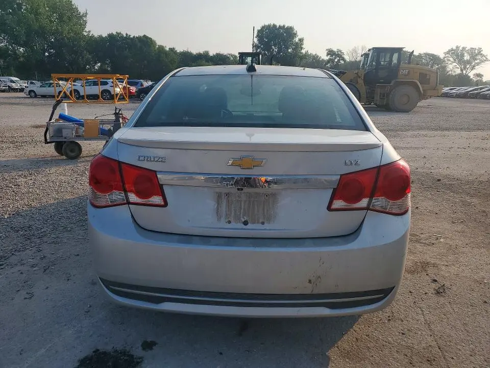 2015 CHEVROLET CRUZE LTZ  
